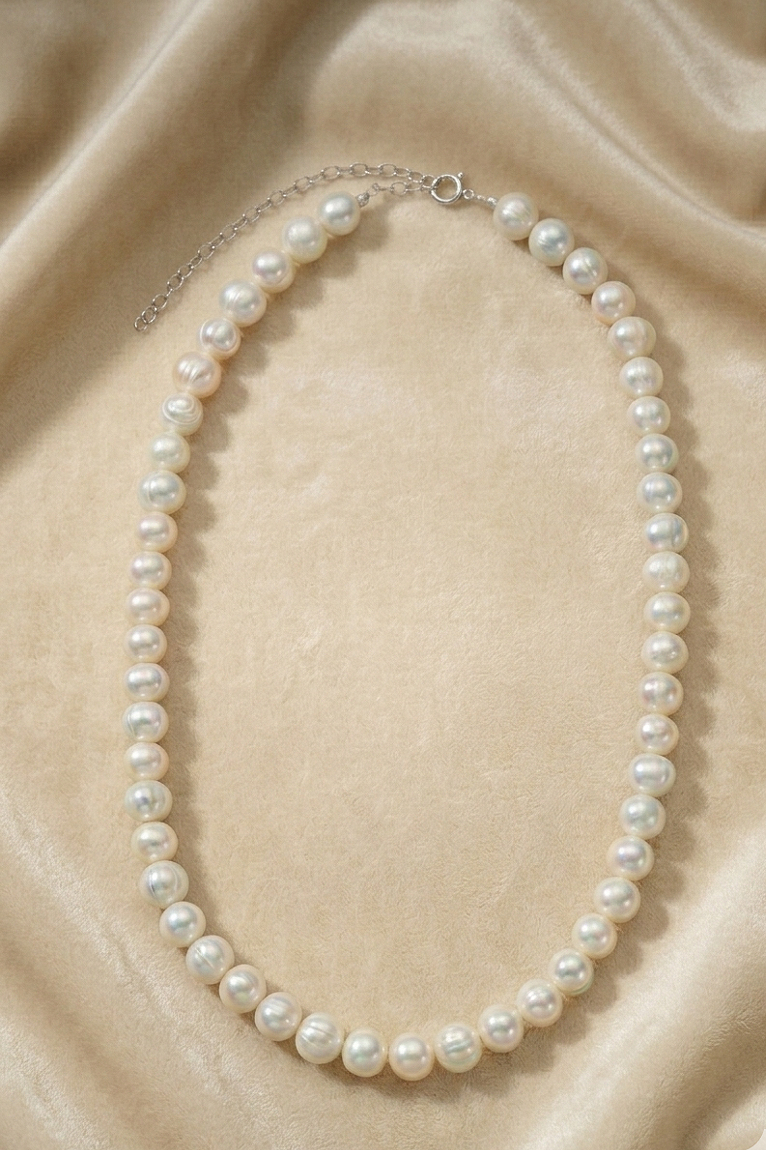 LUMEA SILVER NECKLACE