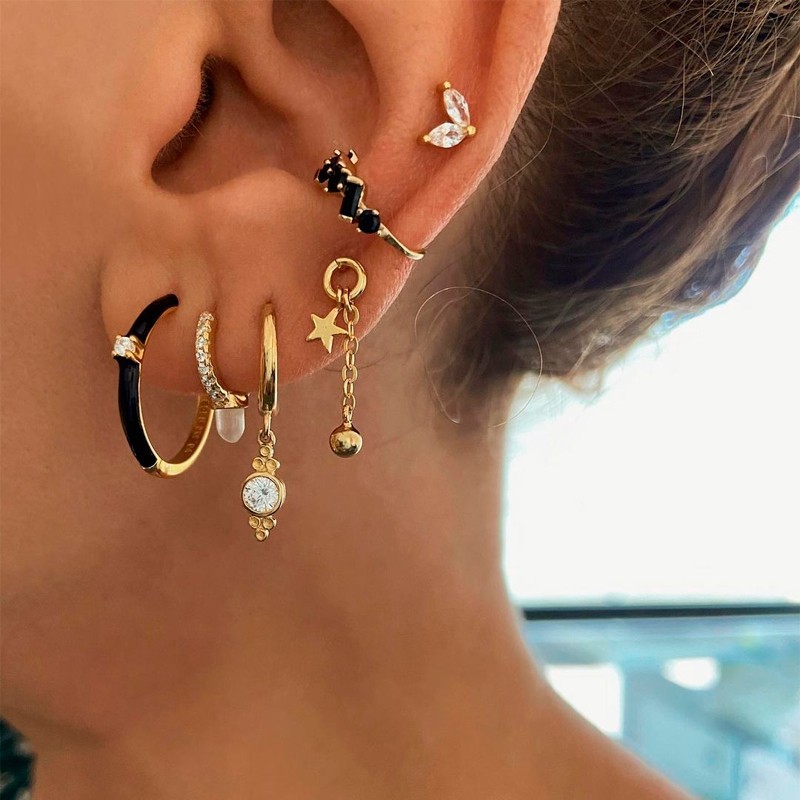 Ear Cuff Belle Negro Oro 2