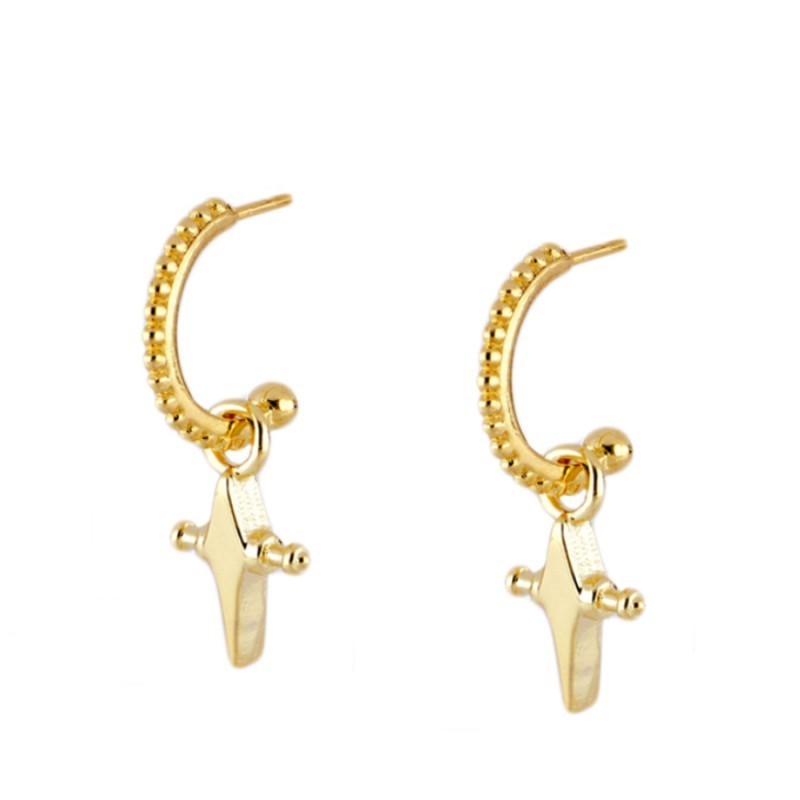 Dame Gold Earring