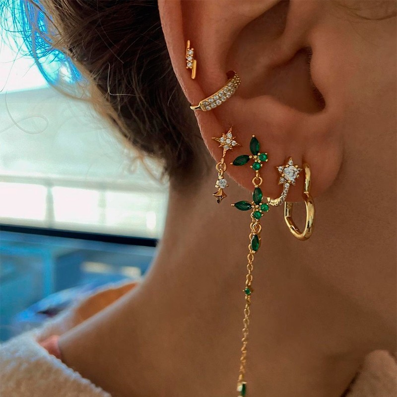 Amy Gold Hoop Earring 2