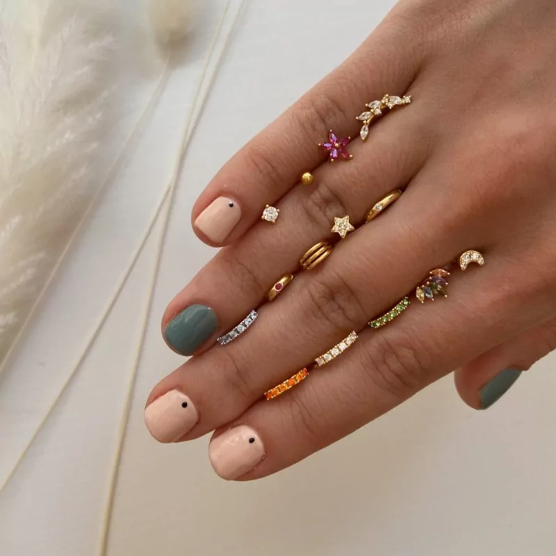 Piercing Arles Rubi Oro 2