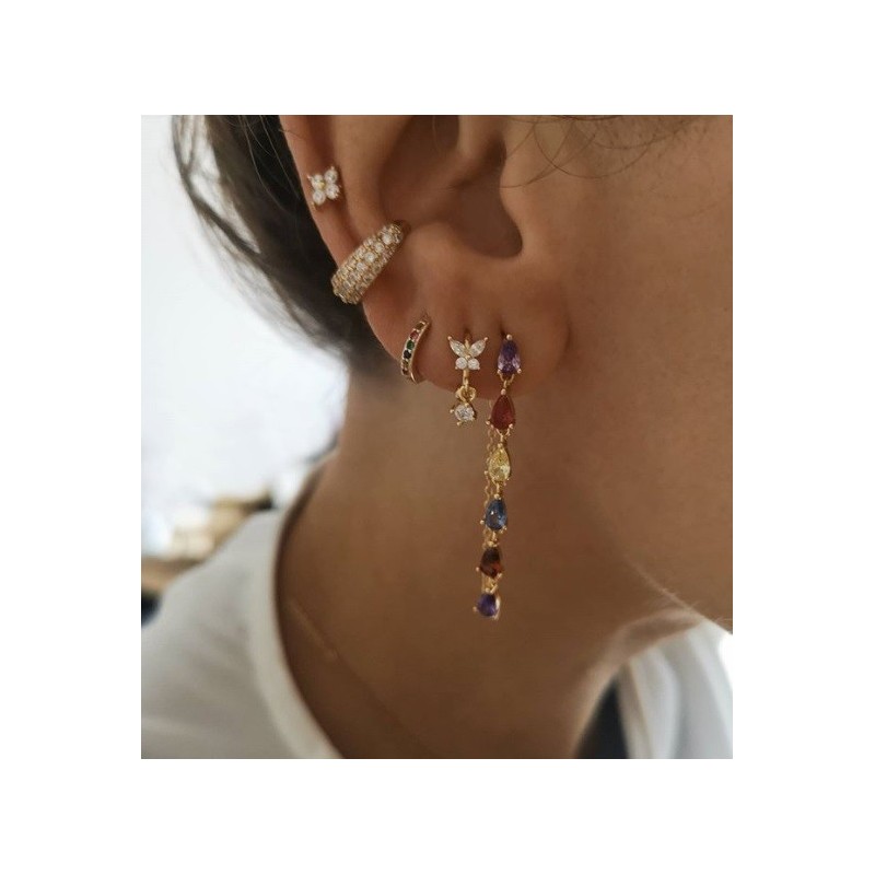 Queen Gold Ear Cuff_model 2