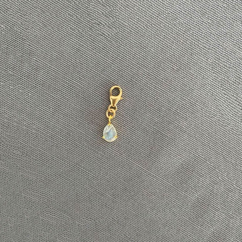 Charm Lágrima Piedra Luna 2