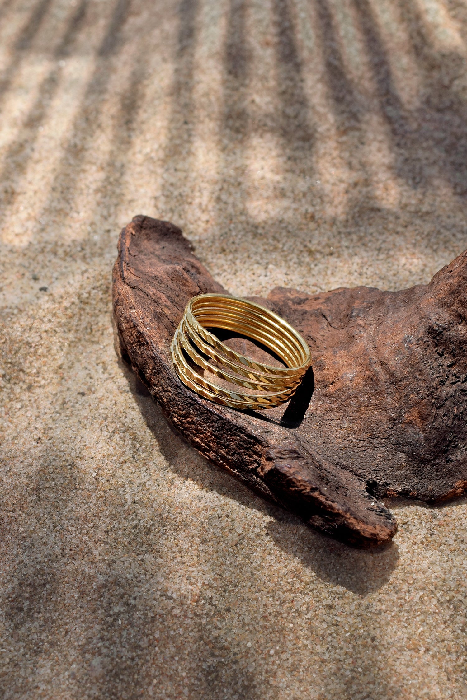ANILLO AEVIA