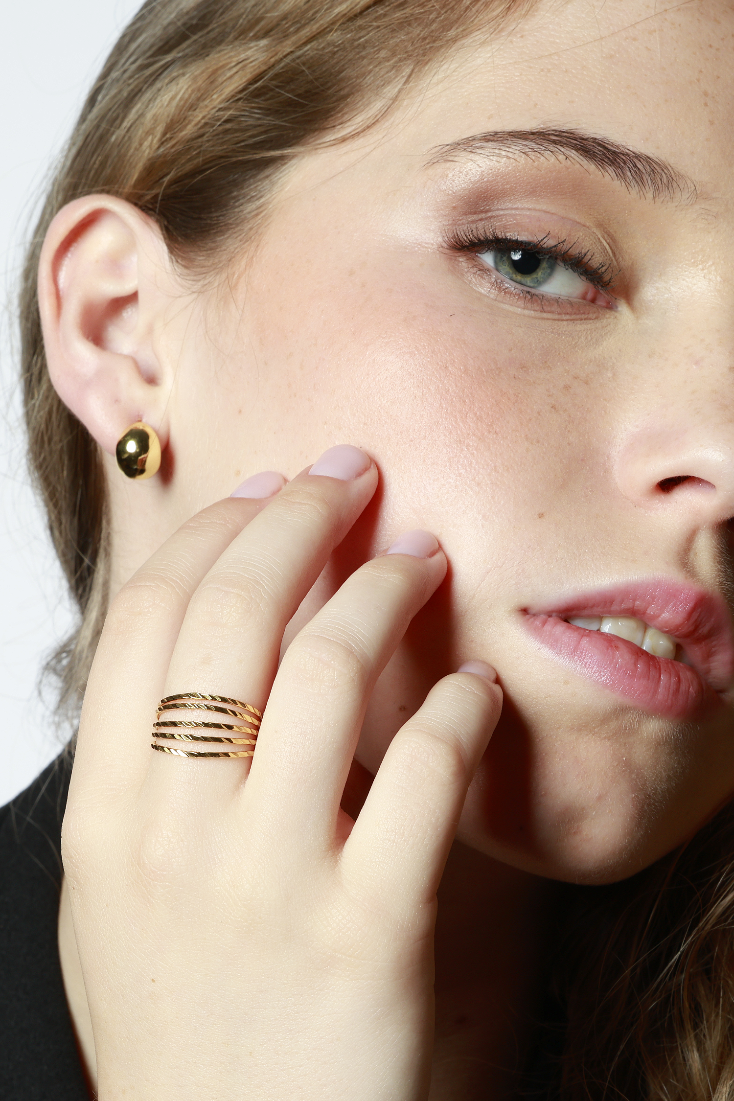 ANILLO AEVIA