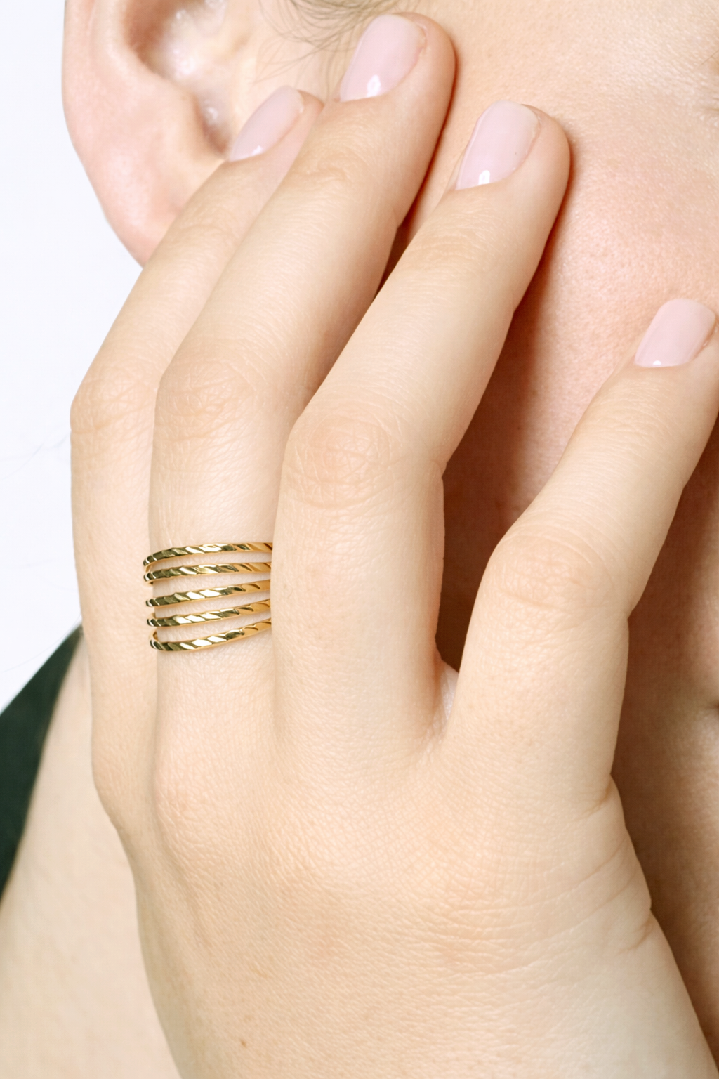 ANILLO AEVIA