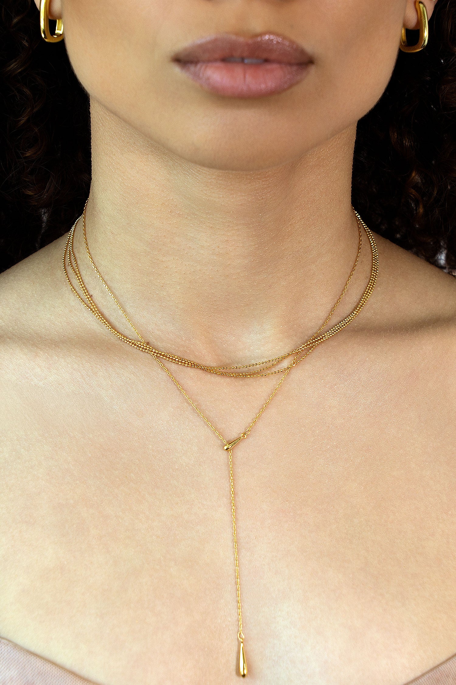 COLLAR NERA