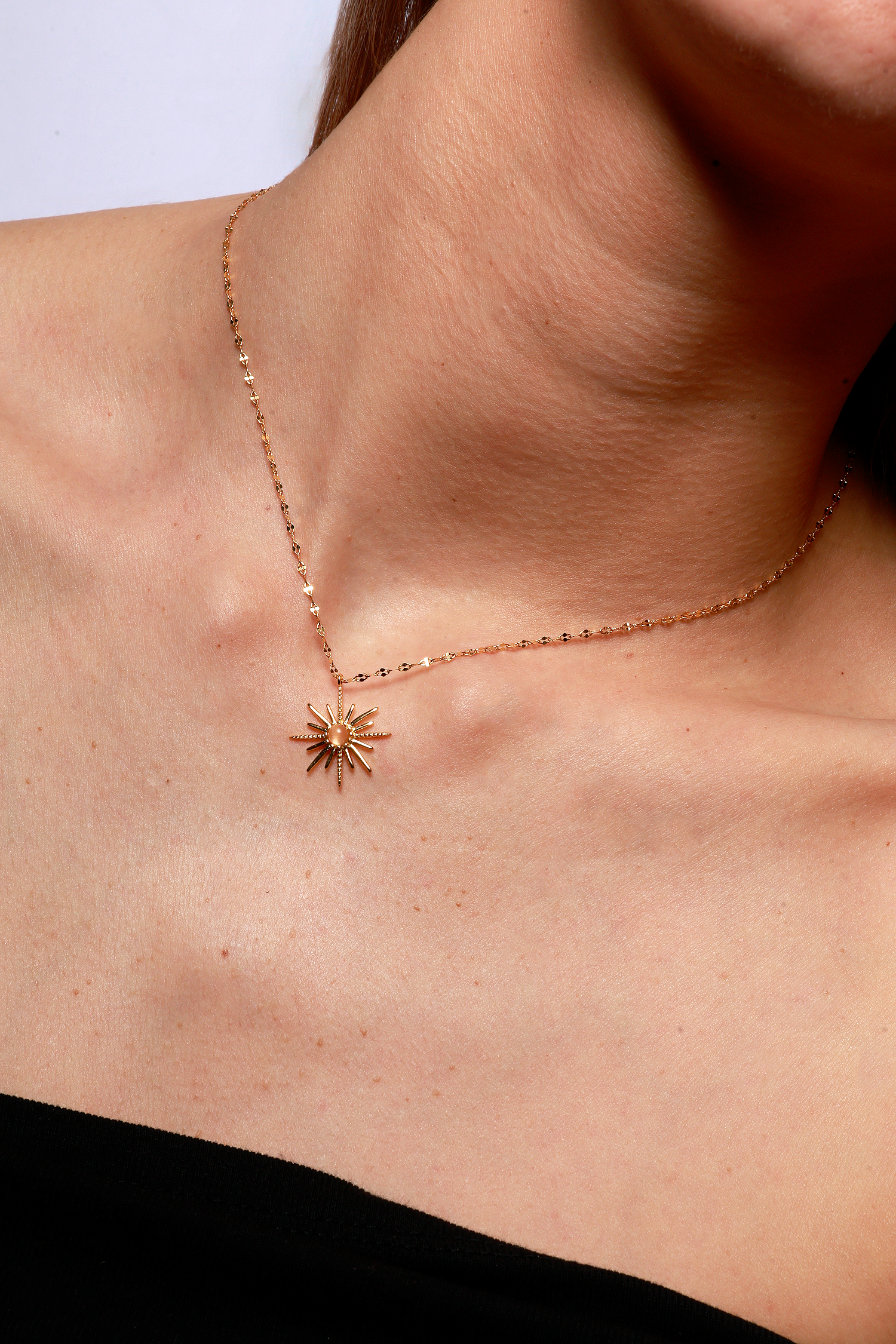 COLLAR LAURI